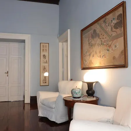 Trevi Grand Blu Roma